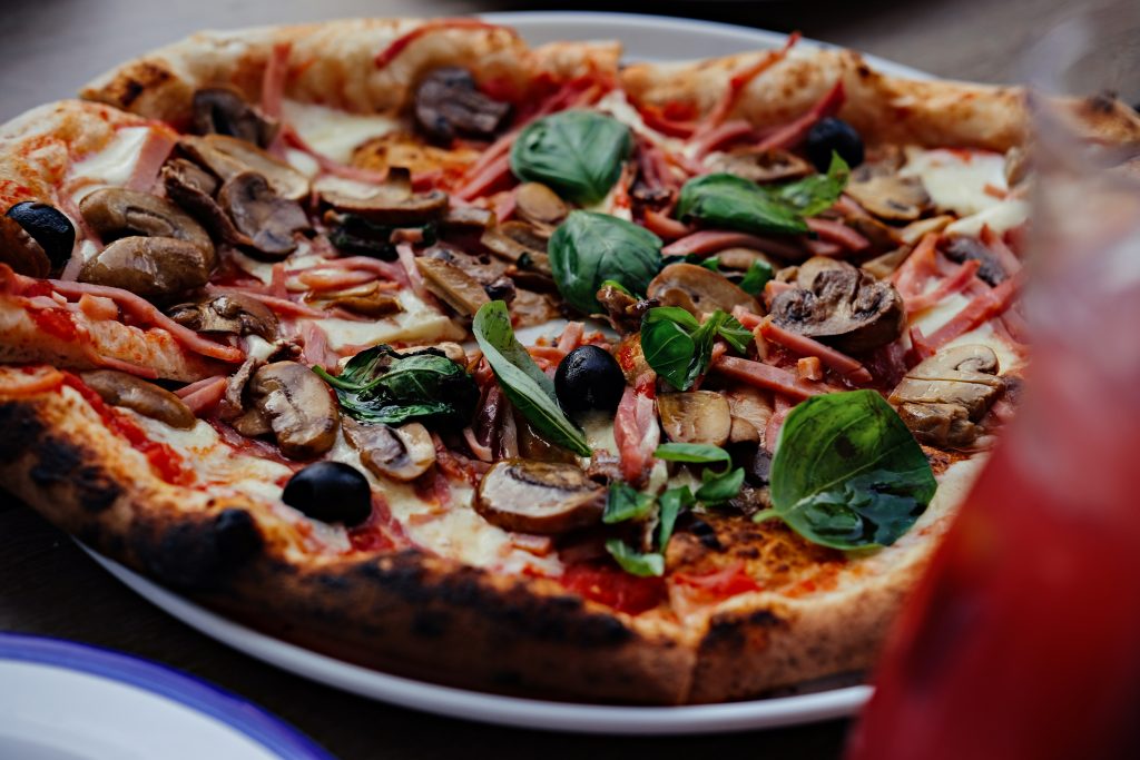ITALIAN GREEK PIZZA TAKE-OUT RESTAURANT!
